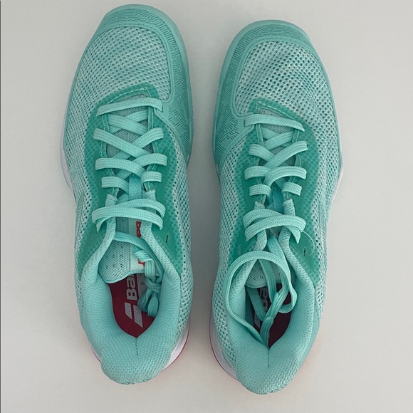 New without tags- Women's Babolat Mint Tennis Shoes 6.5 - Picture 1 of 5